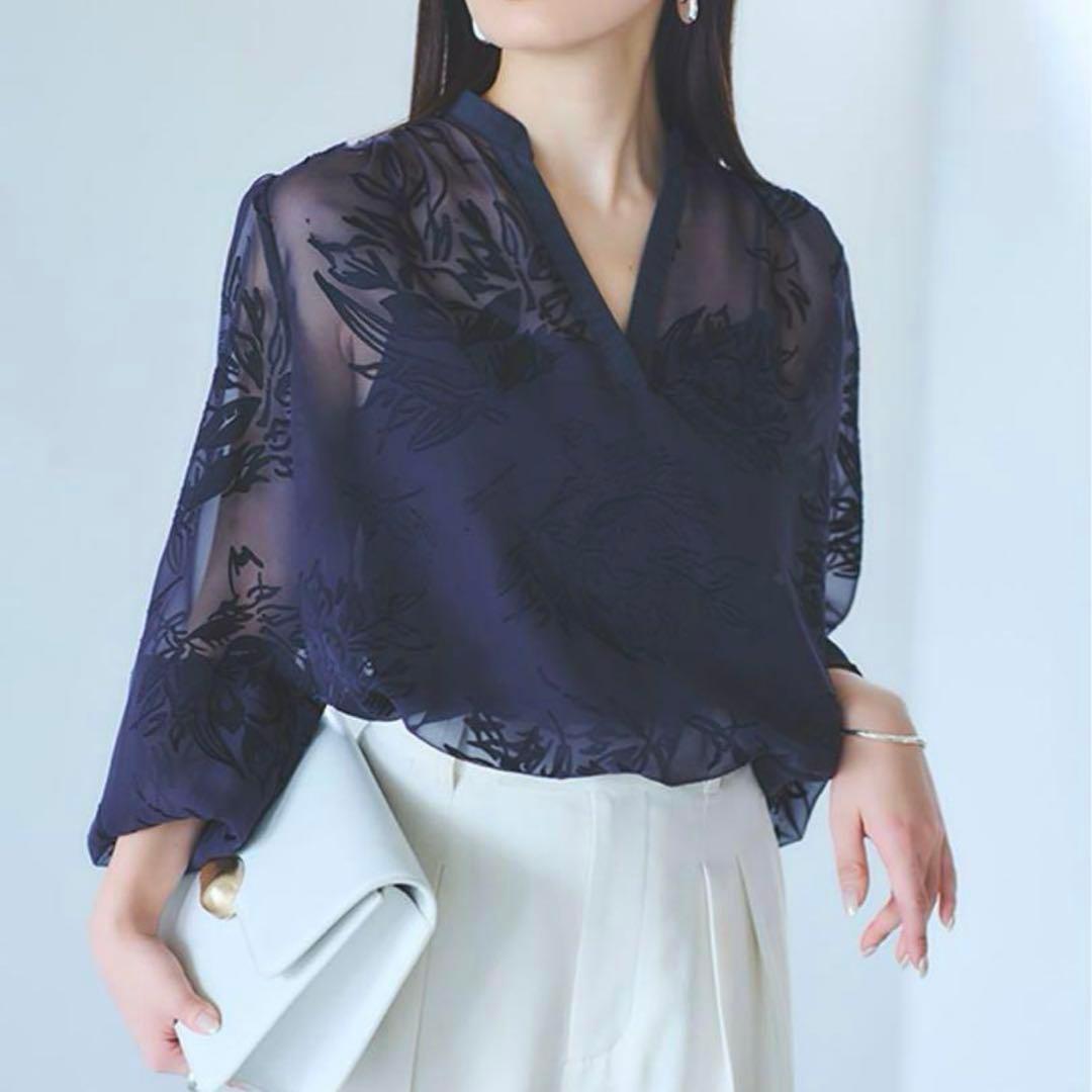 スキッパーネックオパールブラウス ネイビー アニュアンス