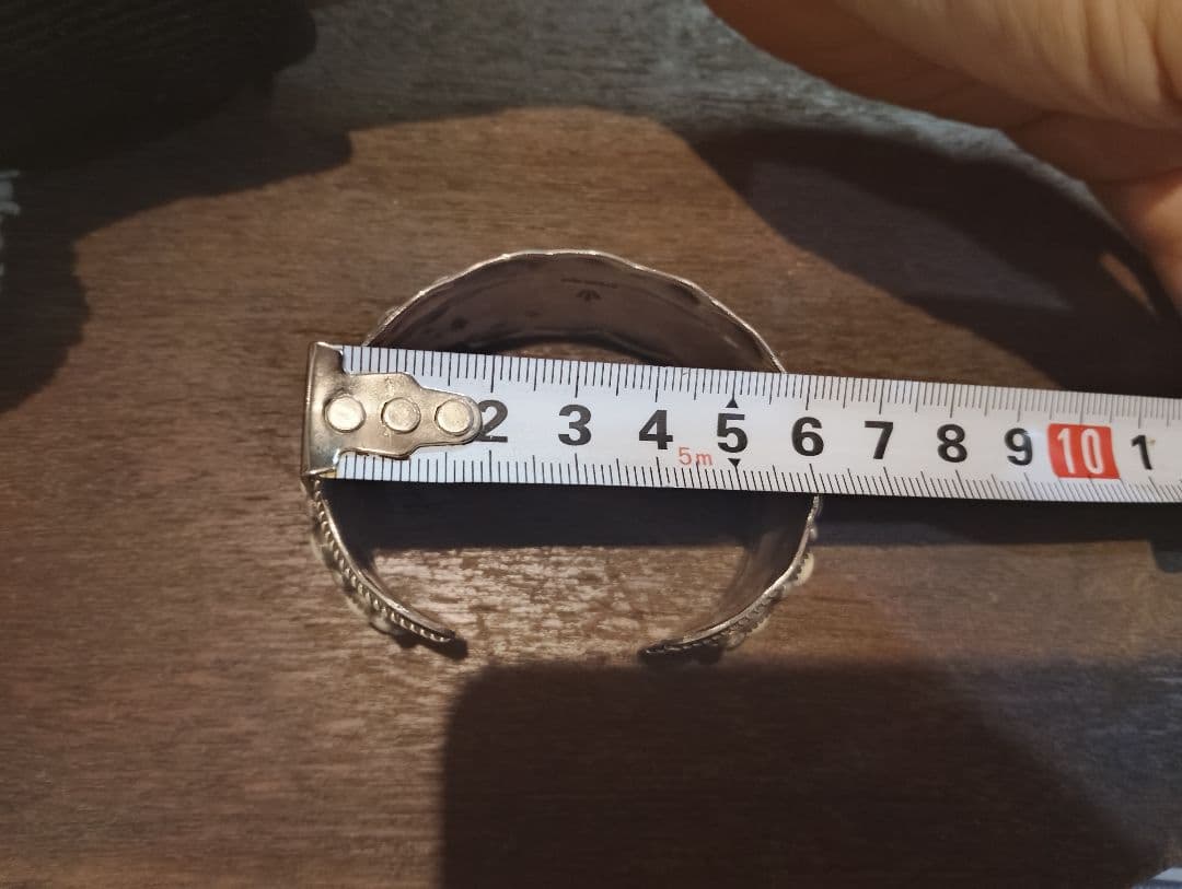 ま*】様 総重量57.7g ホワイトバッファロー特注ブレス ナバホ ズニ