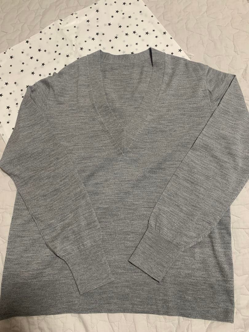 ドゥーズィエムクラス 25AW MILLENNIUM Vネック プルオーバー - メルカリ