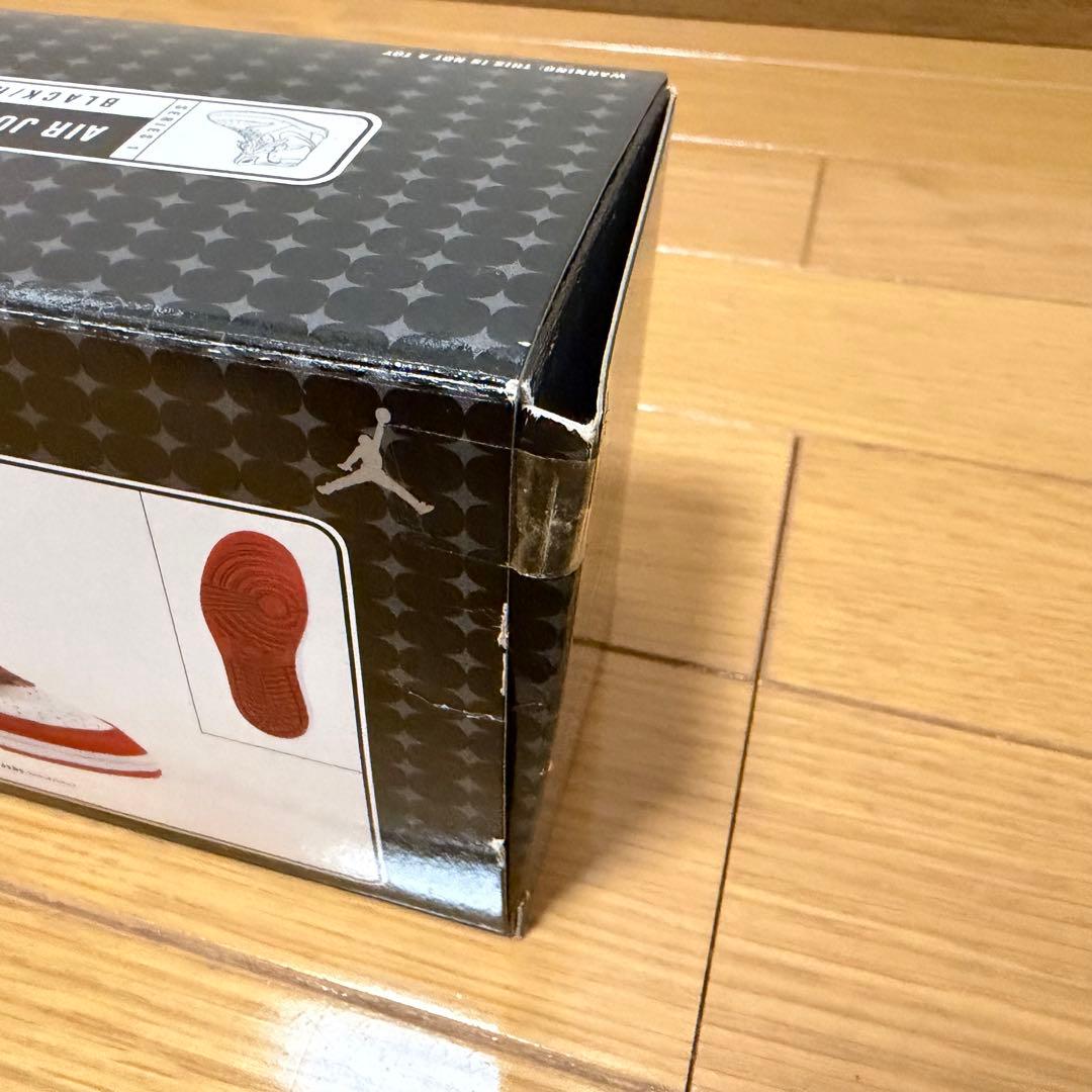 限定3000個 NIKEナイキ エアジョーダン 陶器 フィギュア 黒赤 - メルカリ