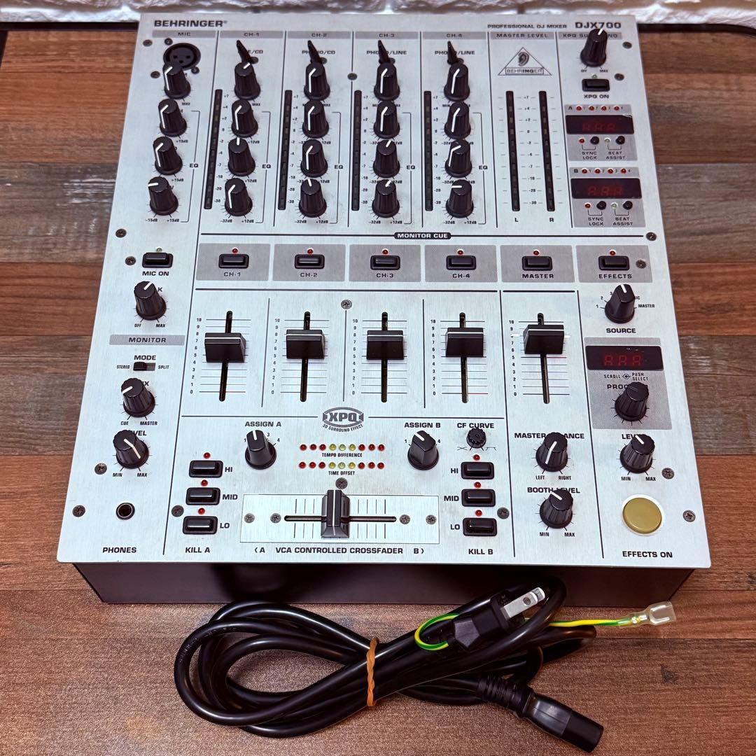 BEHRINGER DJX700 べリンガー 5チャンネルDJミキサー