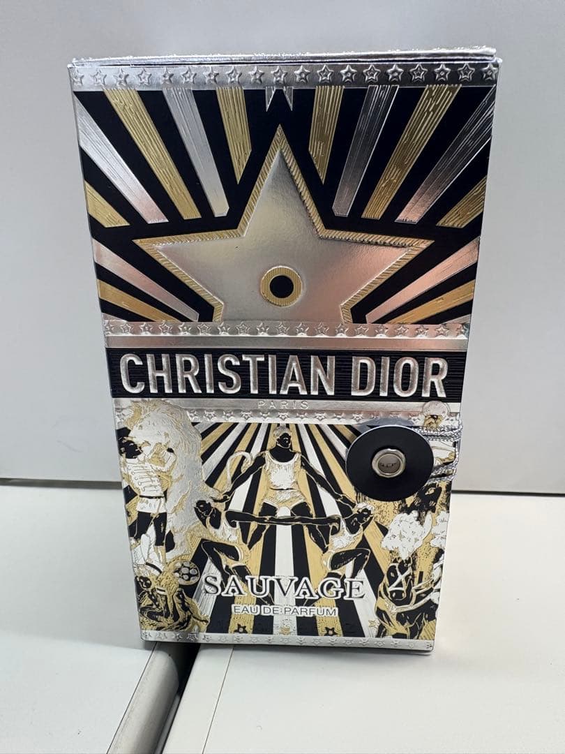 【ホリデー限定品】DIOR SAUVAGE オードゥパルファン 100ml ソヴァージュ オードゥ パルファン(100mL)（香水）｜DIOR（ディオール