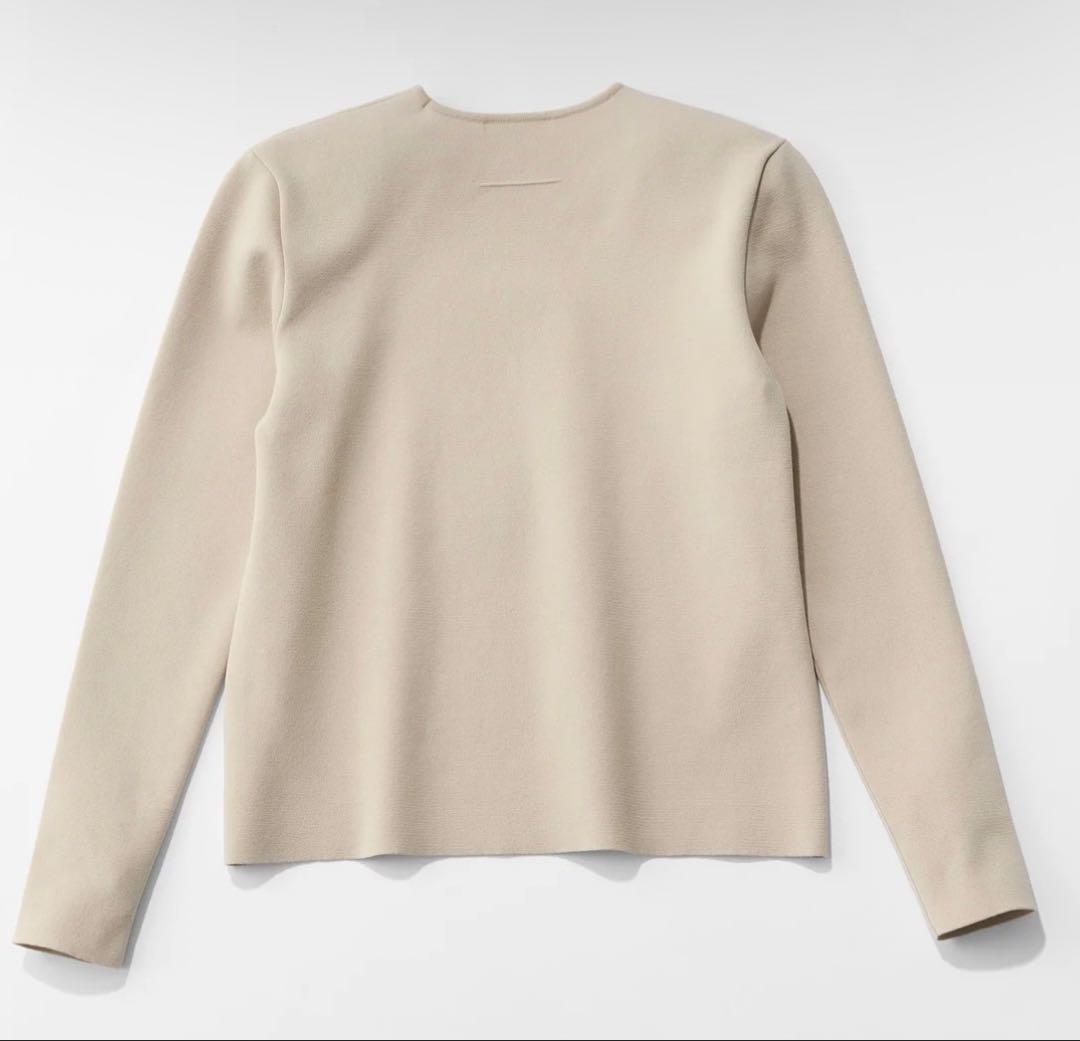 佐藤佳菜子×SLOANE 肩で魅せるニット - メルカリ