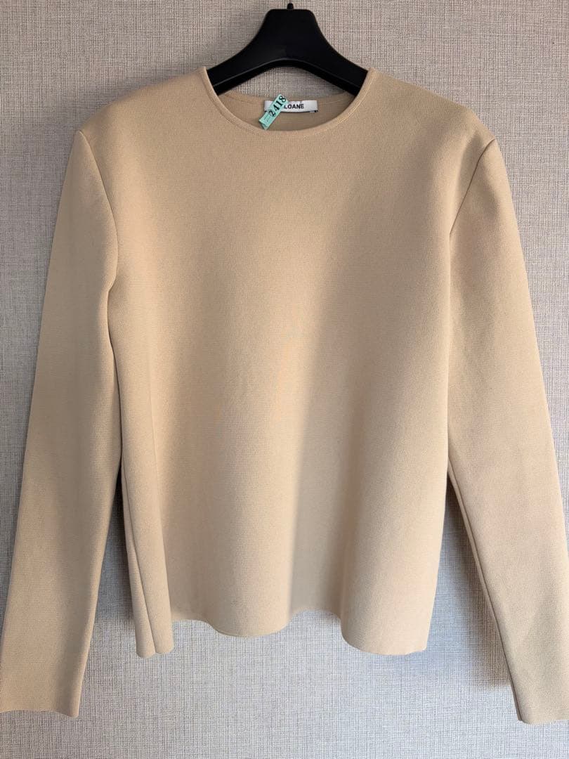 佐藤佳菜子×SLOANE 肩で魅せるニット - メルカリ