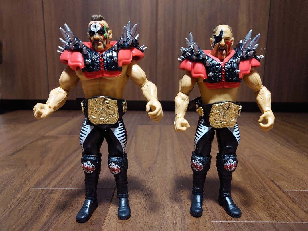 ロード・ウォリアーズ フィギュア ザ・ロード・ウォリアーズ』を作ってみよう ハズブロWWFプロレス
