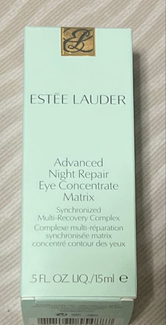 アドバンスナイトリペアアイコンセントレイト SMRコンプレックス目もと用クリーム