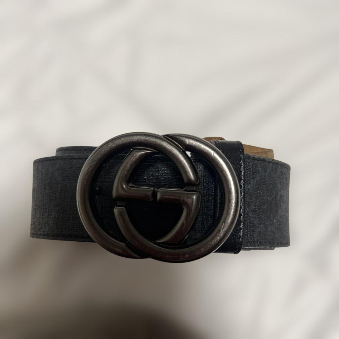 GUCCI ブラック GGロゴバックル ベルト