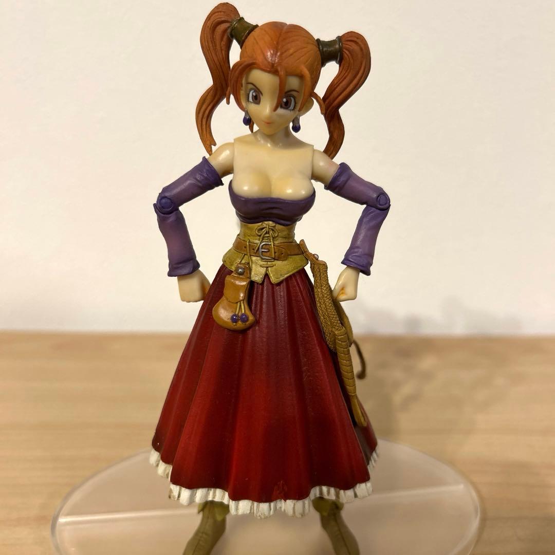 ドラゴンクエストⅧ プレイアーツ ゼシカ 可動式フィギュア - メルカリ