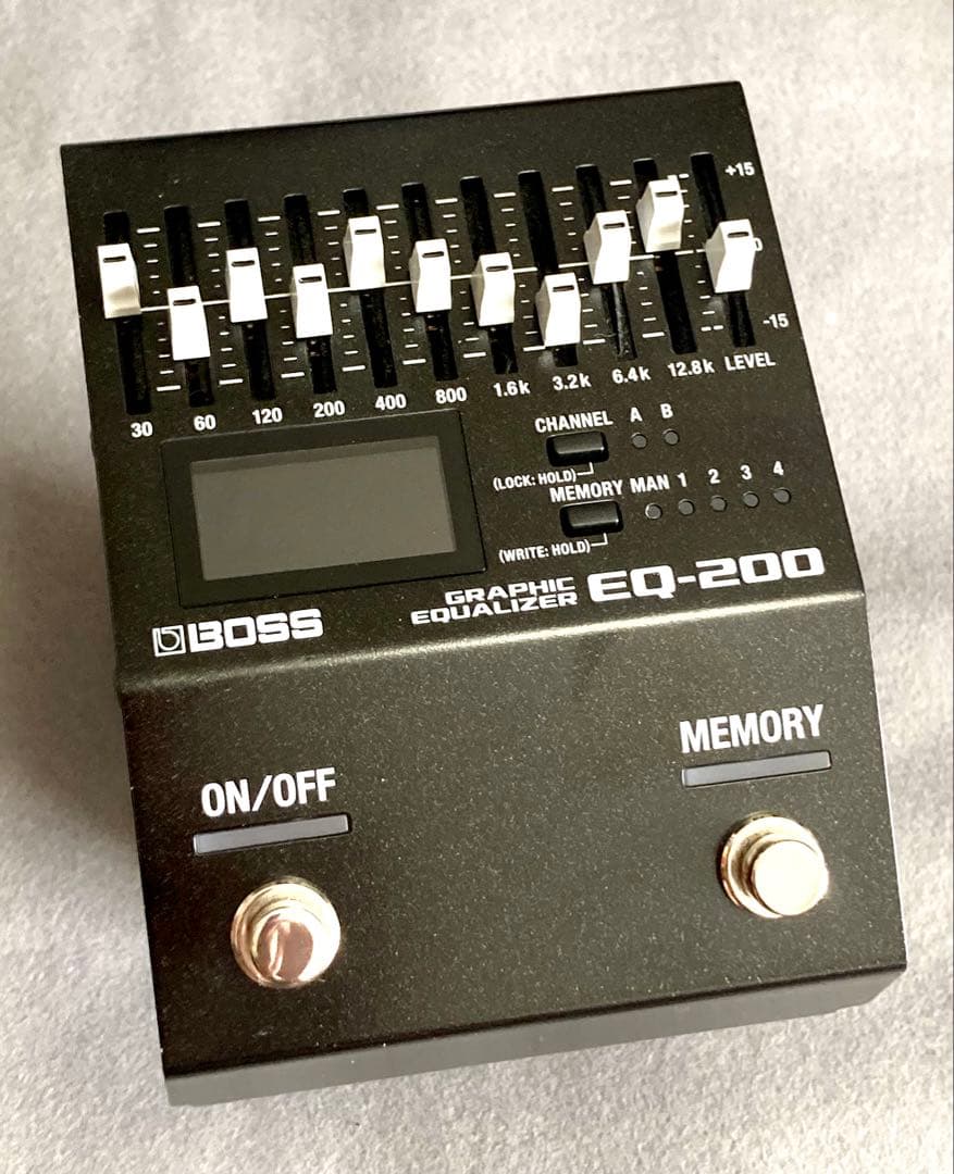 BOSS EQ-200 ボス グラフィックイコライザー 美品 BOSS EQ-200 Graphic Equalizer イコライザー エフェクター ボス EQ200