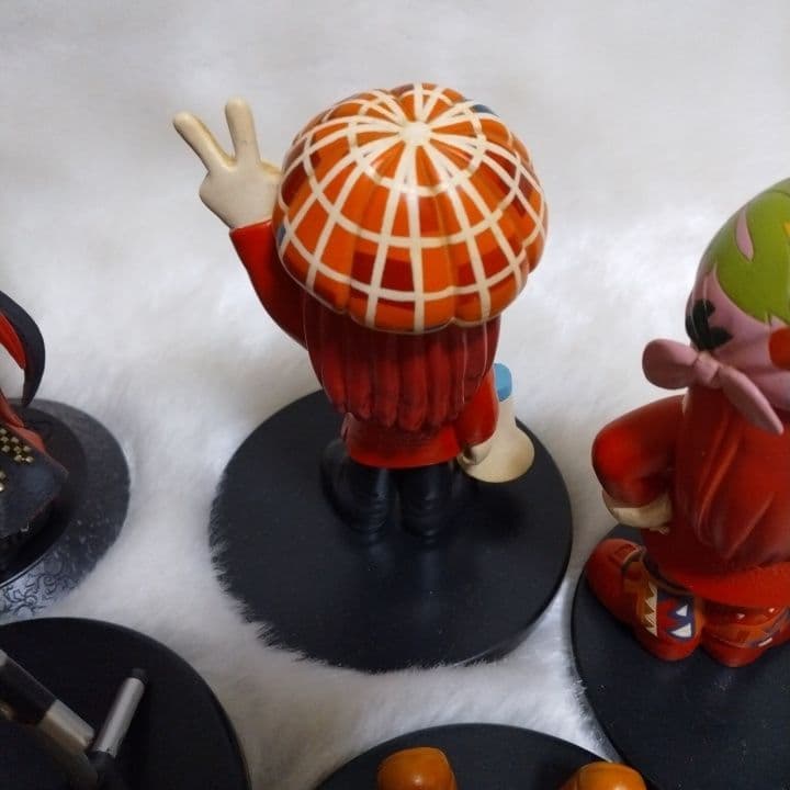 Qposket hide 1体 他フィギュア5体+イエローハート+おまけ指輪 - メルカリ