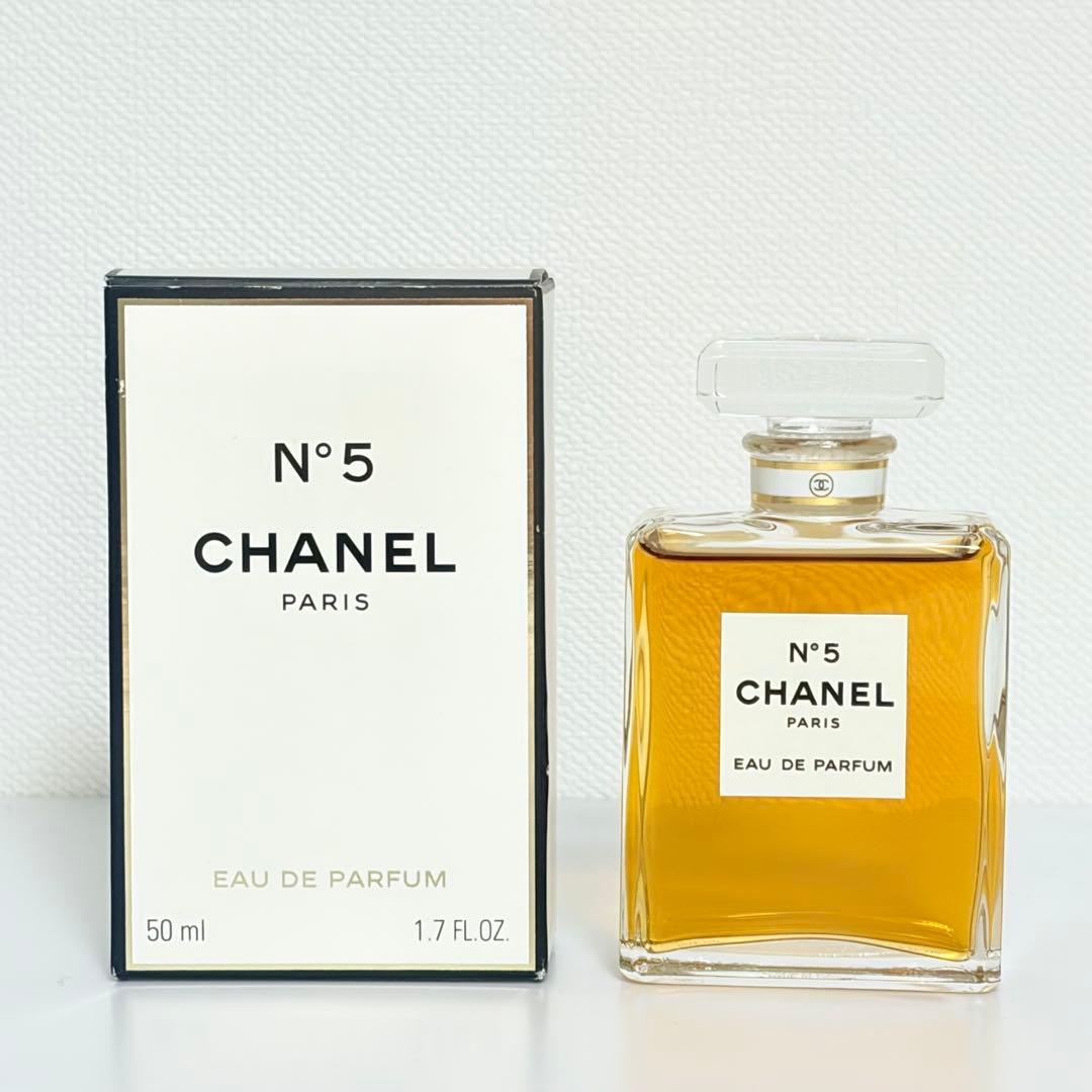 新品未使用　CHANEL シャネル　N°5 オードパルファム　香水　50ml