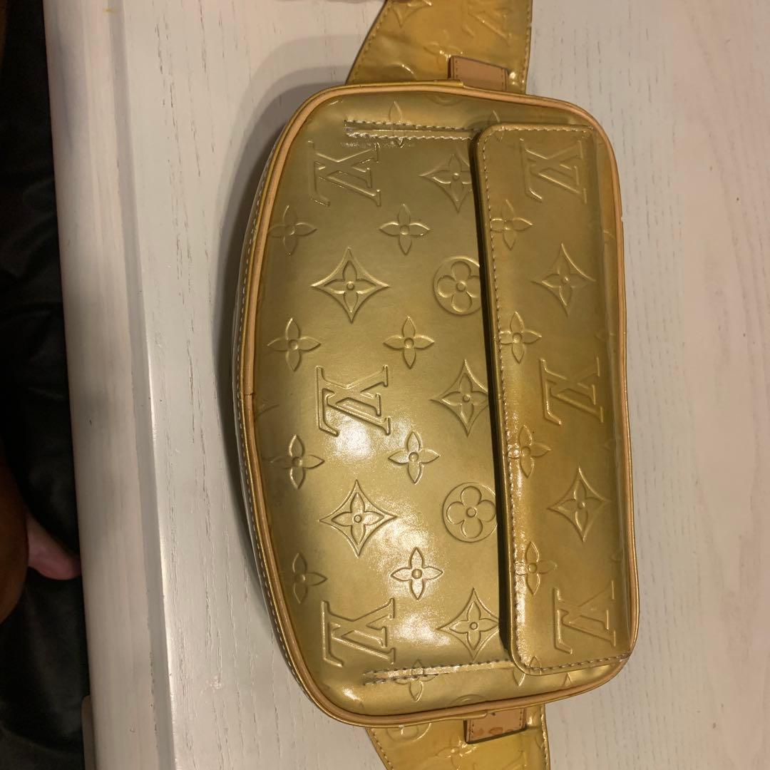 ルイヴィトン　ウエストバック