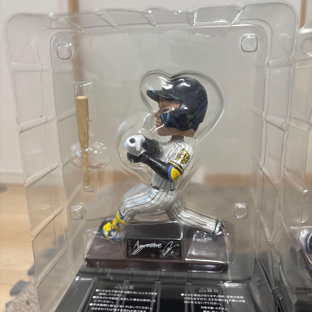 3体セット】阪神タイガース ボブルヘッドフィギュア 2025 佐藤.森下.才