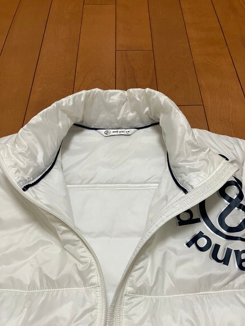 and per se ホワイト ダウンベスト
