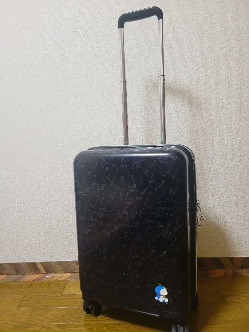 ■ドラえもん キャリーケース ブラック キャリーバッグ SAC'S BARJean（サックスバージーン） スーツケース 「DORAEMON