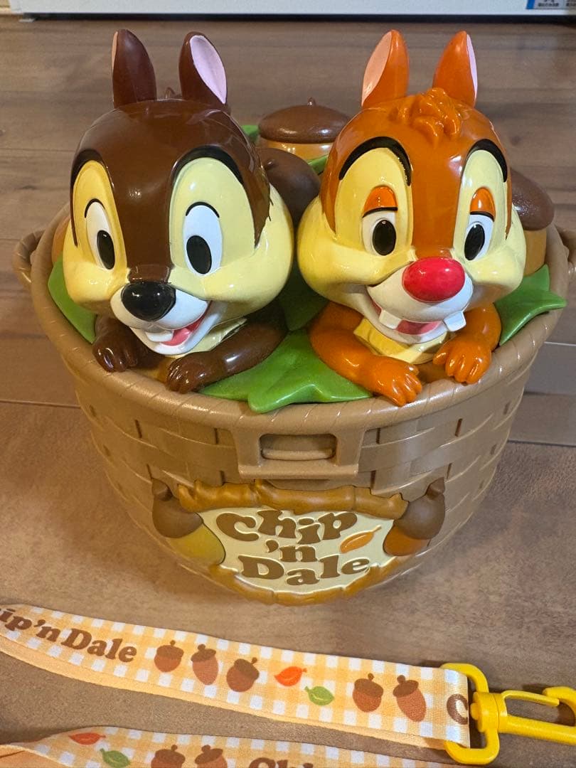 チップとデール ポップコーンバケット ディズニー - メルカリ