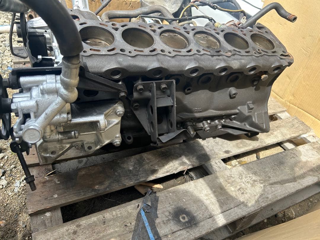 日産 RB20DET 腰上、腰下、補機類 - メルカリ