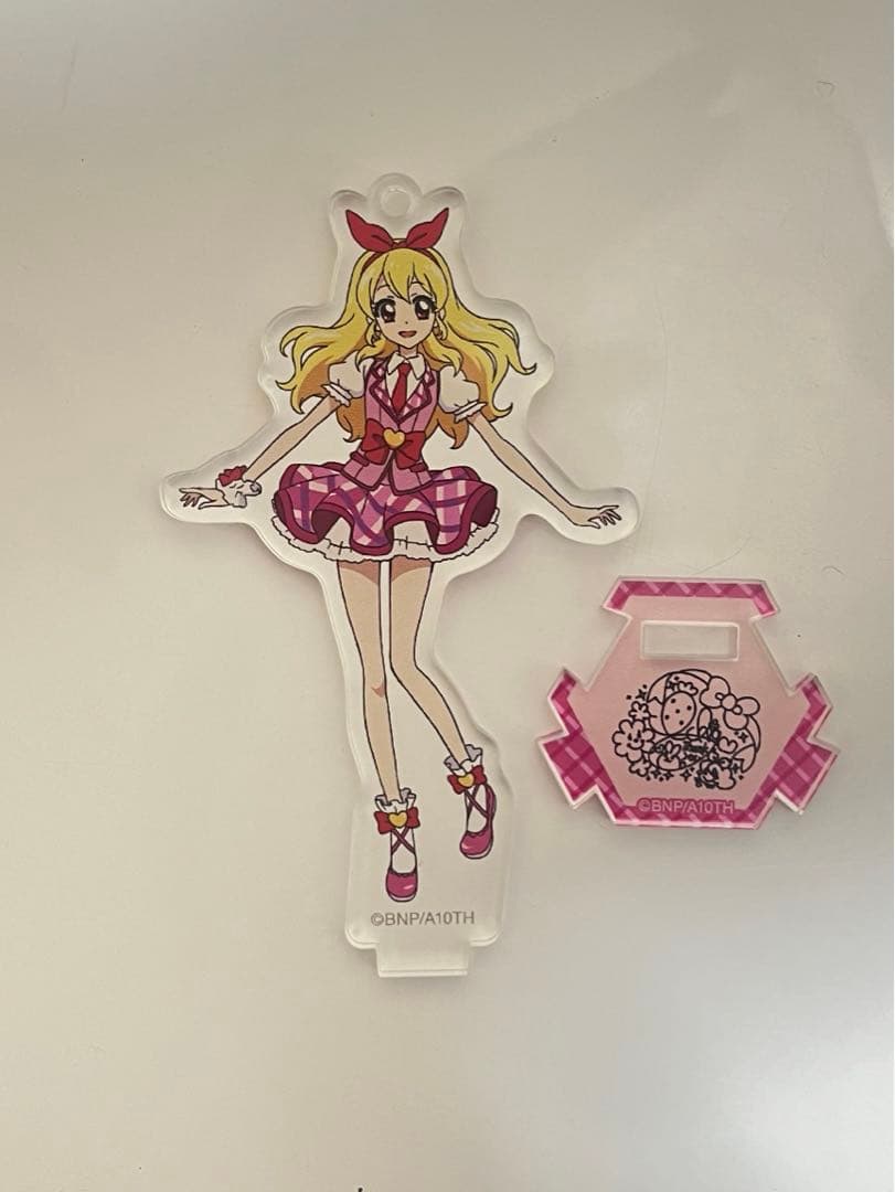 アイカツ 星宮いちご アクリルスタンド - メルカリ
