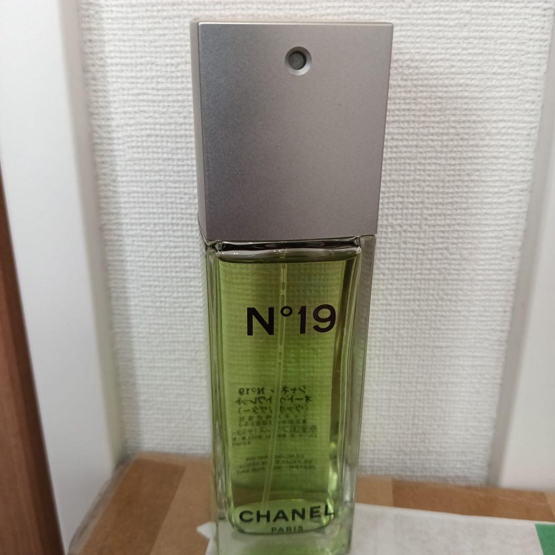 CHANEL N°19 香水 100ml