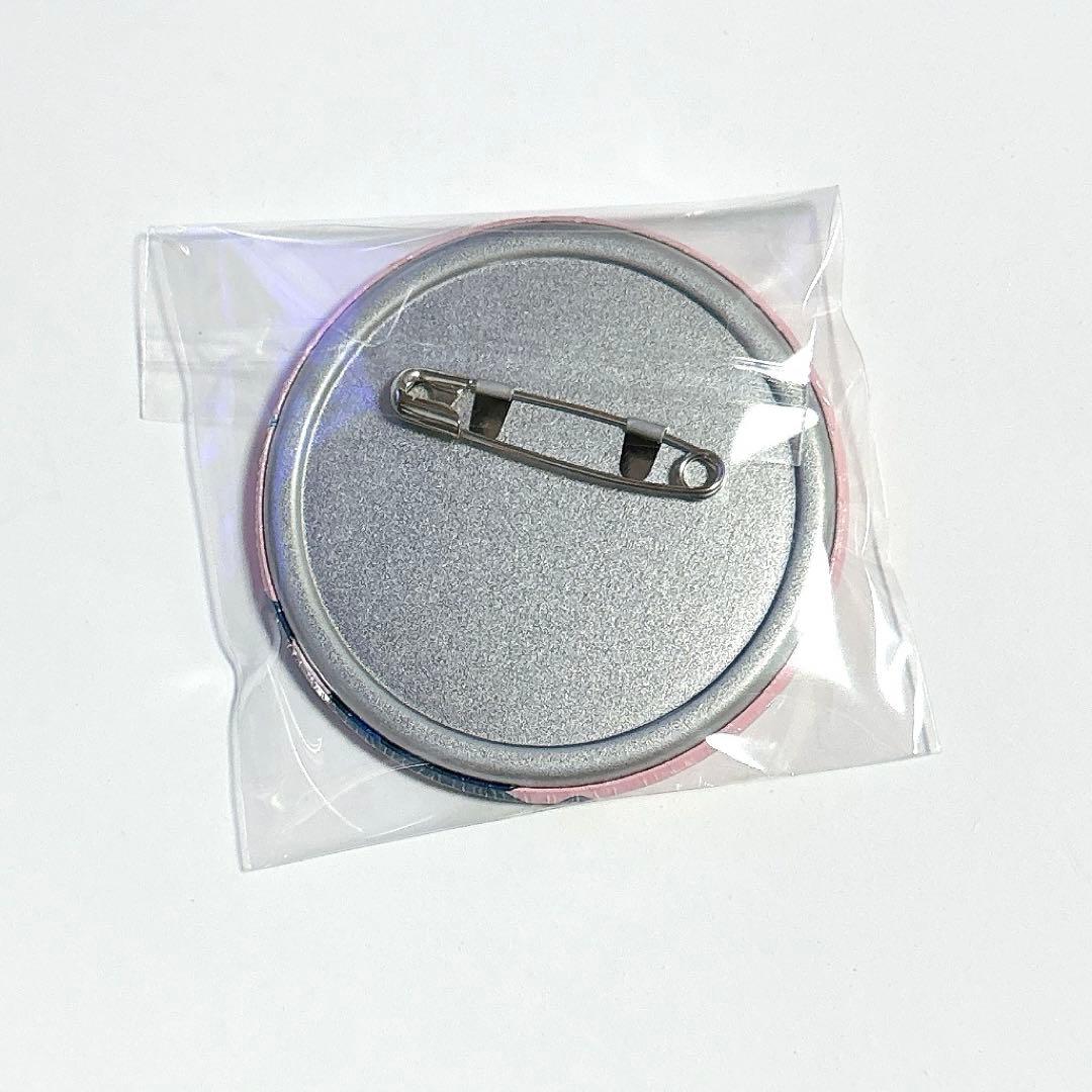 ブルーロック サイン入り公式応戦セット 缶バッジ 黒名蘭世 - メルカリ