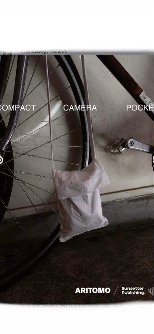 ARITOMO sunsetterpublishing カメラポーチ OUTDOOR（アウトドア） カメラとスマホを一緒に収納 カメラポーチ05