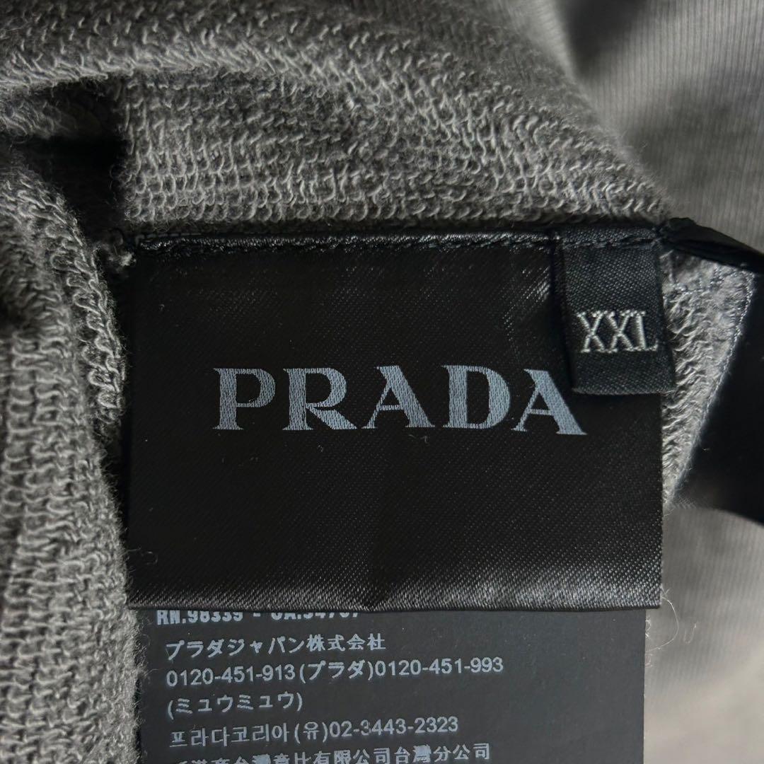 5964【希少XXLサイズ】プラダ‪☆三角ロゴ入りジップパーカー ナイロン‬