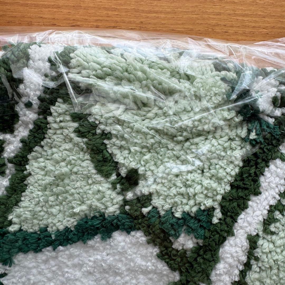 ミセスグリーンアップル】ランドマーク ラグマット ラグ ポップアップ