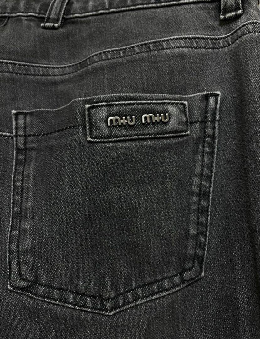 最終お値下げ！miumiu デニムパンツ　ロゴプレート付　アーカイブ　スキニー