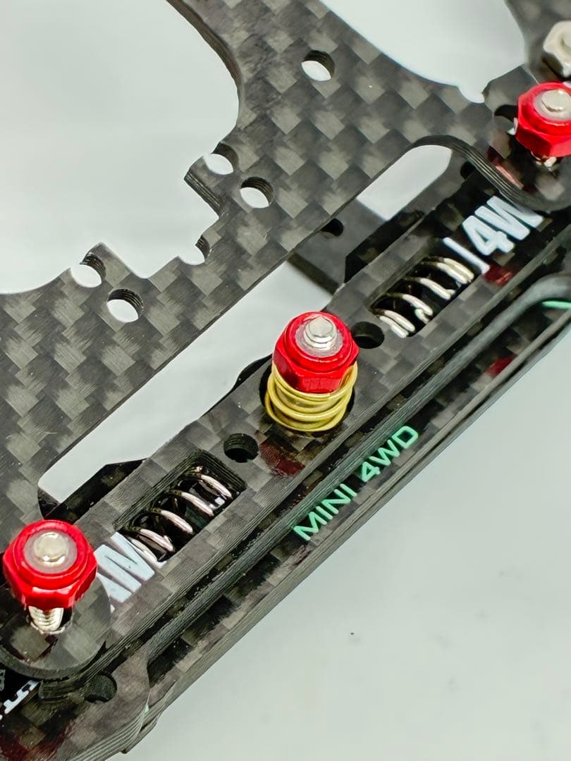 ミニ四駆 CNCフライス加工 一軸スライドダンパー 純正カーボン 提灯