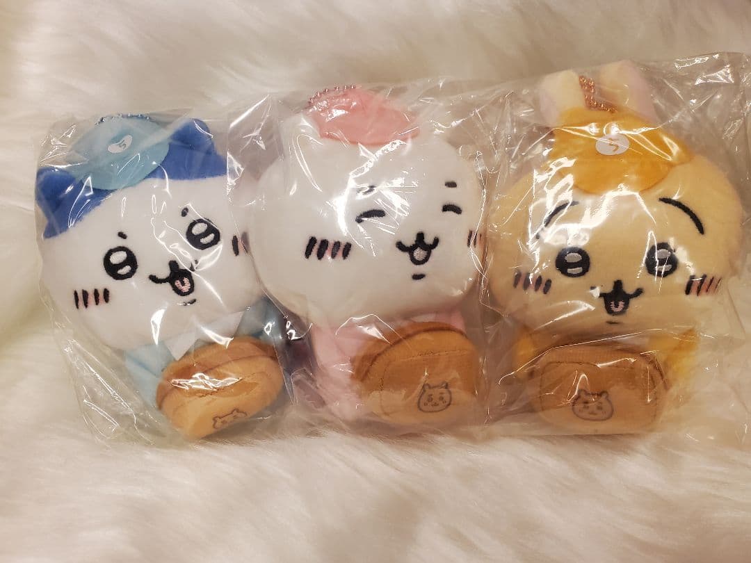 ちいかわ　働くスタッフさんマスコット 3点セット ちいかわマーケット 働くスタッフさんマスコット3種セット（セット購入