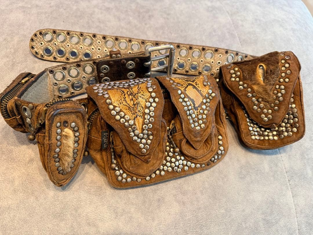 KMRii（ケムリ）ベルトバッグ／ウエストバッグKB-Killer 保存袋付き KMRII - アーカイブ 初期KMRii ケムリ スタッズウエストバッグ ボディ