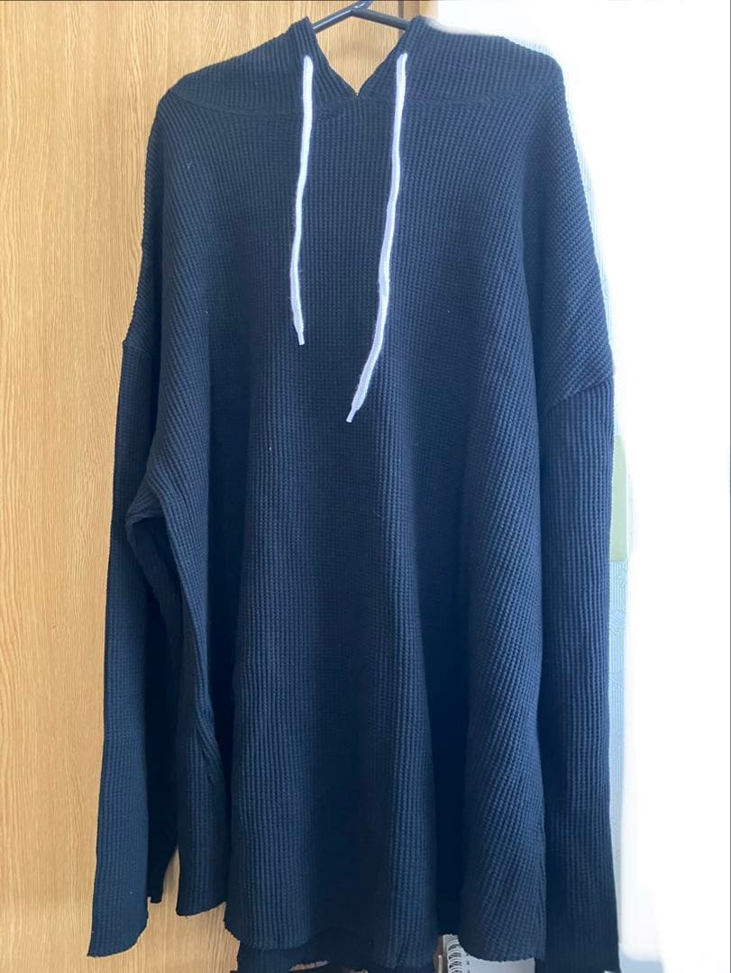 お値下げしました】NIL DUE/NIL UN ／パーカー - メルカリ