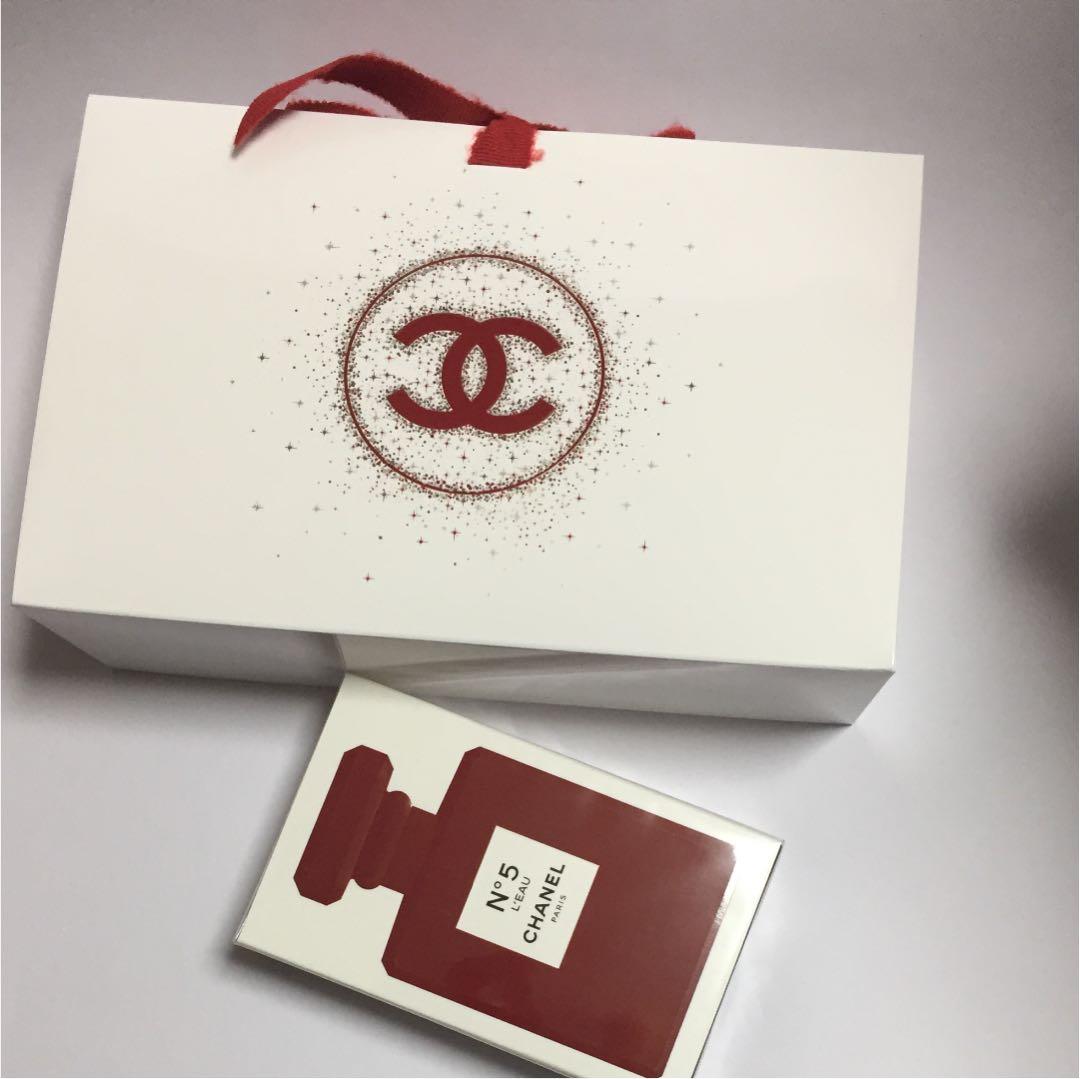 限定伊勢丹ラッピング❤︎CHANELシャネルNo.5 ローオードゥトワレット香水