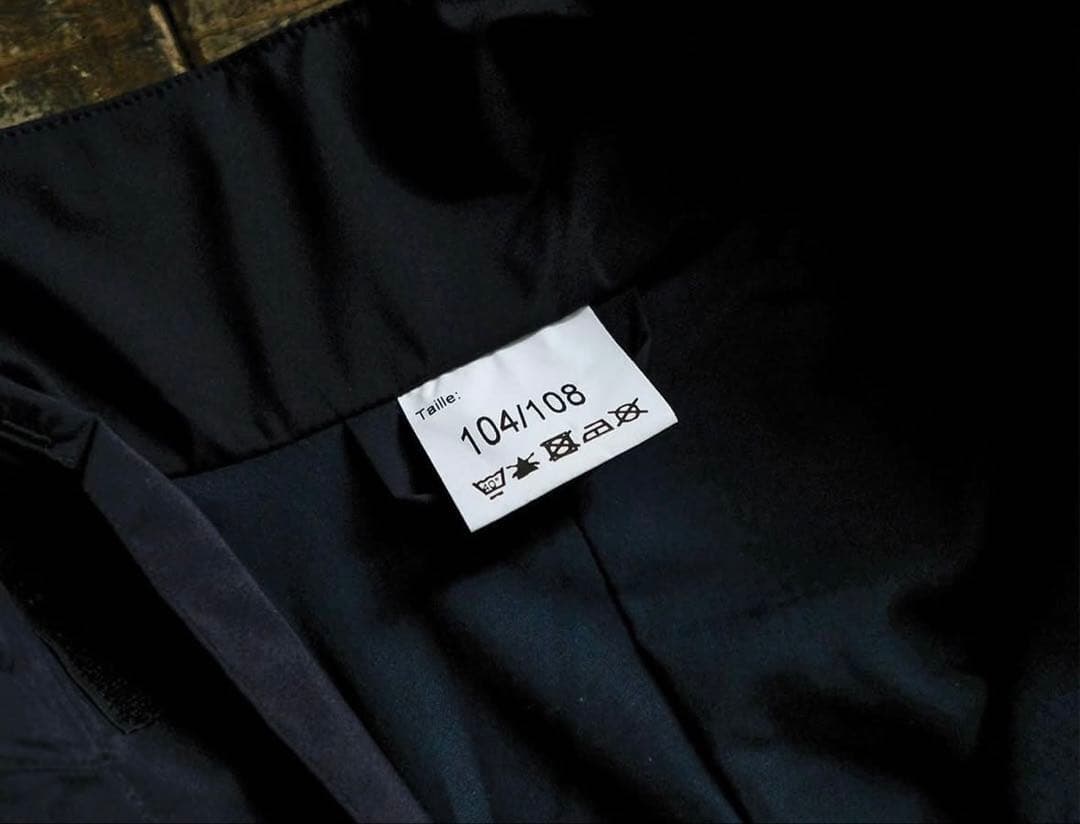 ナイロンジャケット フレンチヴィンテージ アークテリクス COMOLI