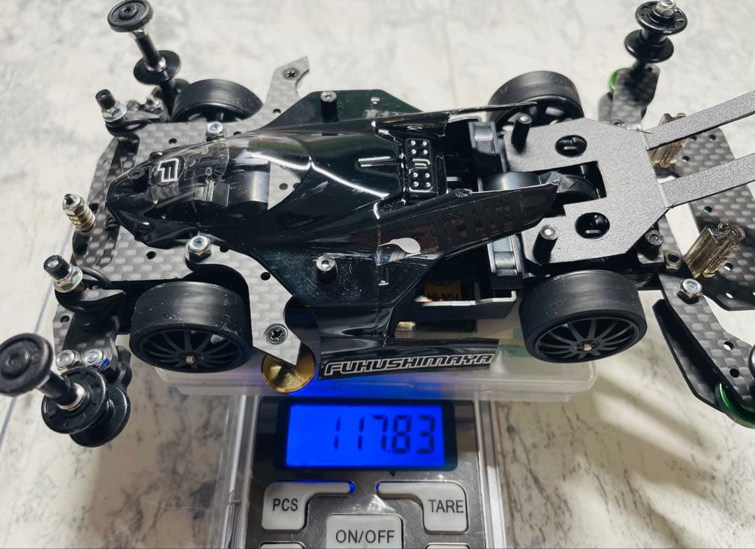 ミニ四駆スギヤマ式フレキ鳥居残しV字カット 前後1軸ATスラダン