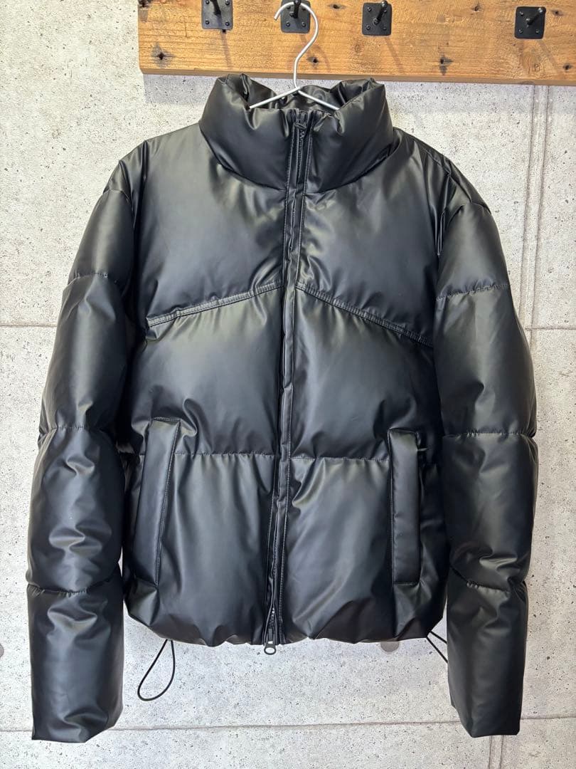 ZARAのフェイクレザーパフジャケット ブラック S - メルカリ