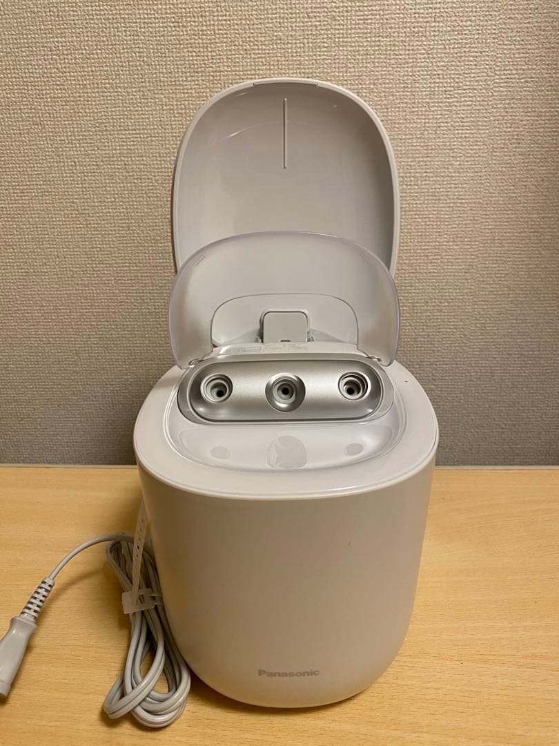 【2025年モデル】Panasonicスキンアクト　スチーマーEH-SB30-W Panasonic（パナソニック） スキンアクト スチーマー トリプル