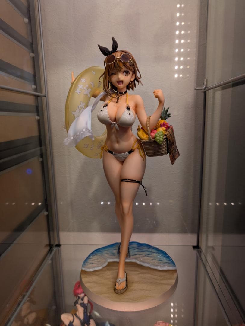 COCOストア ライザリン・シュタウト 水着Ver. 1/4スケールフィギュア mqdefault.jpg