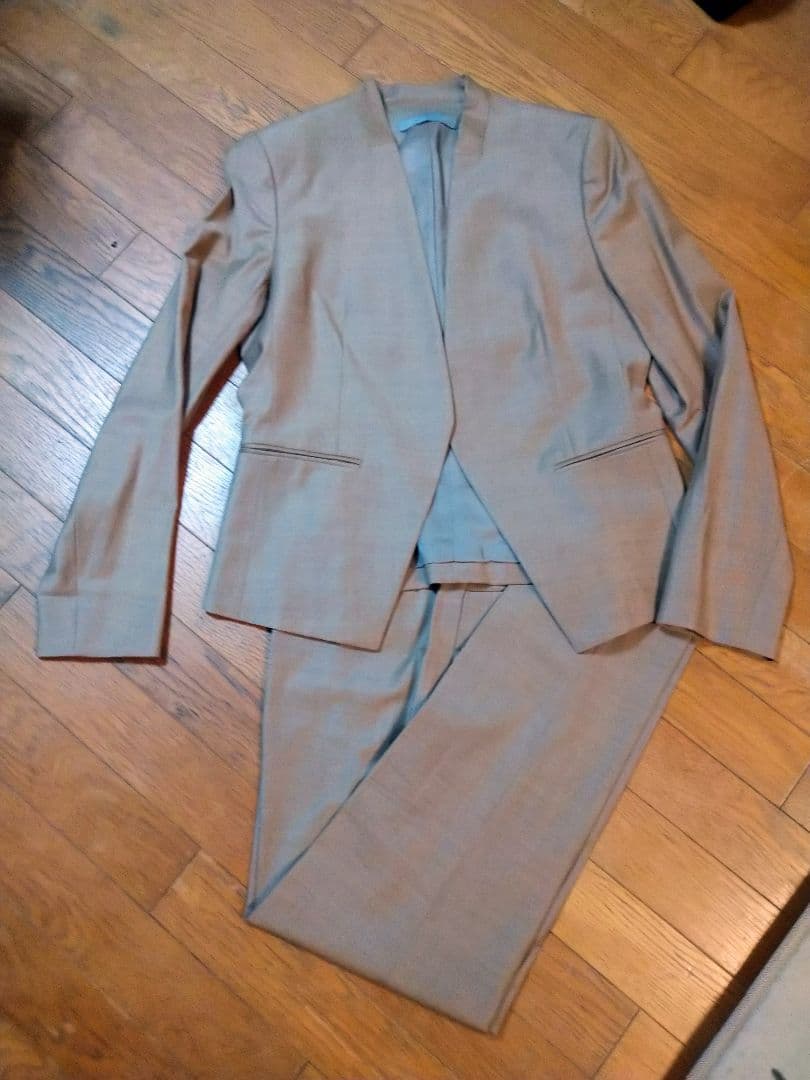 美品 セオリーリュクス Executive セットアップ ノーカラー 42