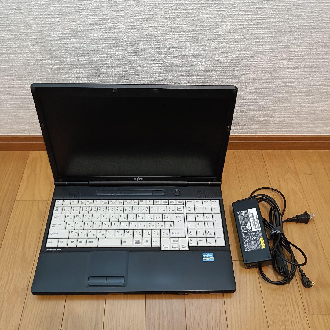 メモリ16gb ssd128gb LIFEBOOK A561バッテリー100%