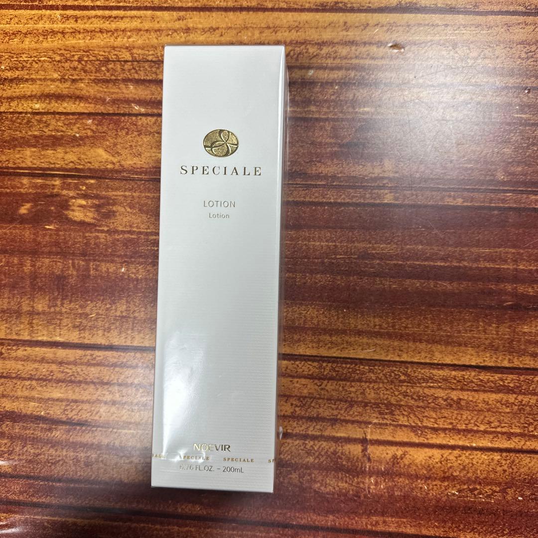 ノエビア　スペチアーレ薬用ローション　200ml 新品未開封