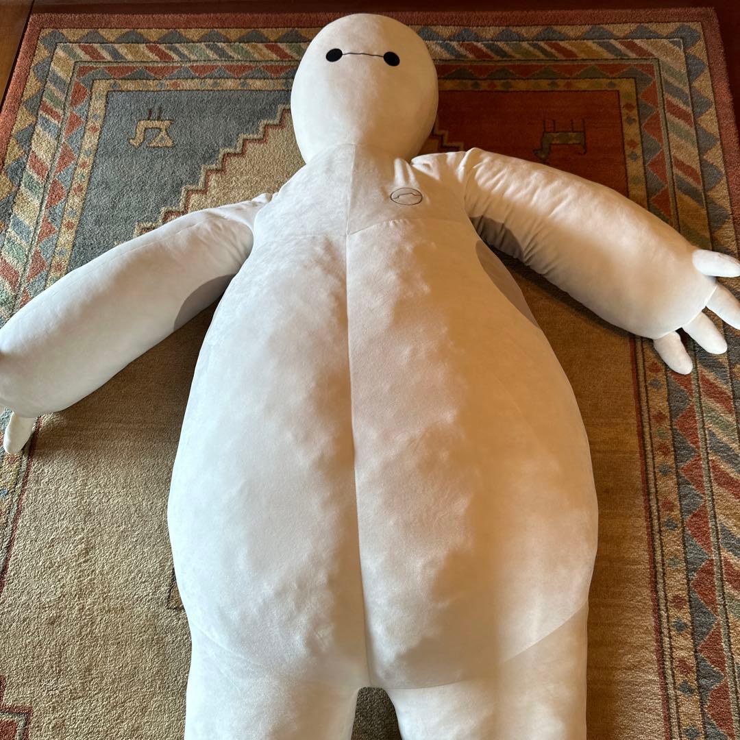 巨大ベイマックス　140センチ ふわふわに癒やされる！東京ディズニーランド“ベイマックス”ぬいぐるみ