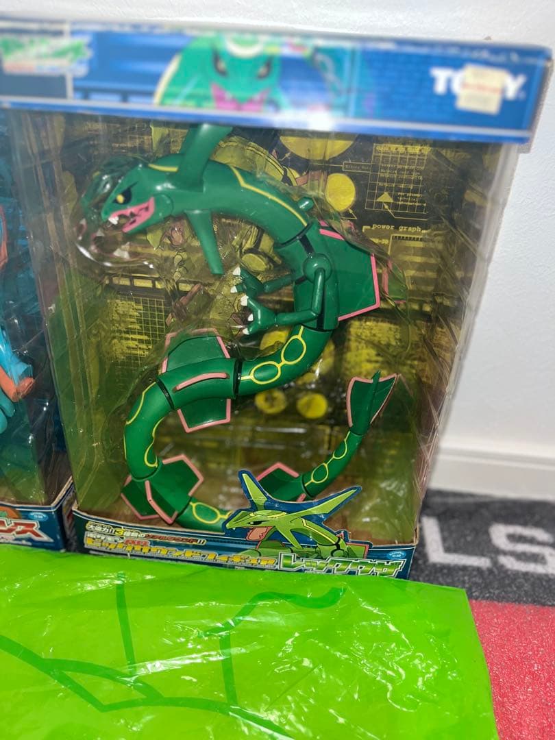 ヒ*キ様 ポケモンAG ビッグサウンドフィギュア デオキシス、レックウザ