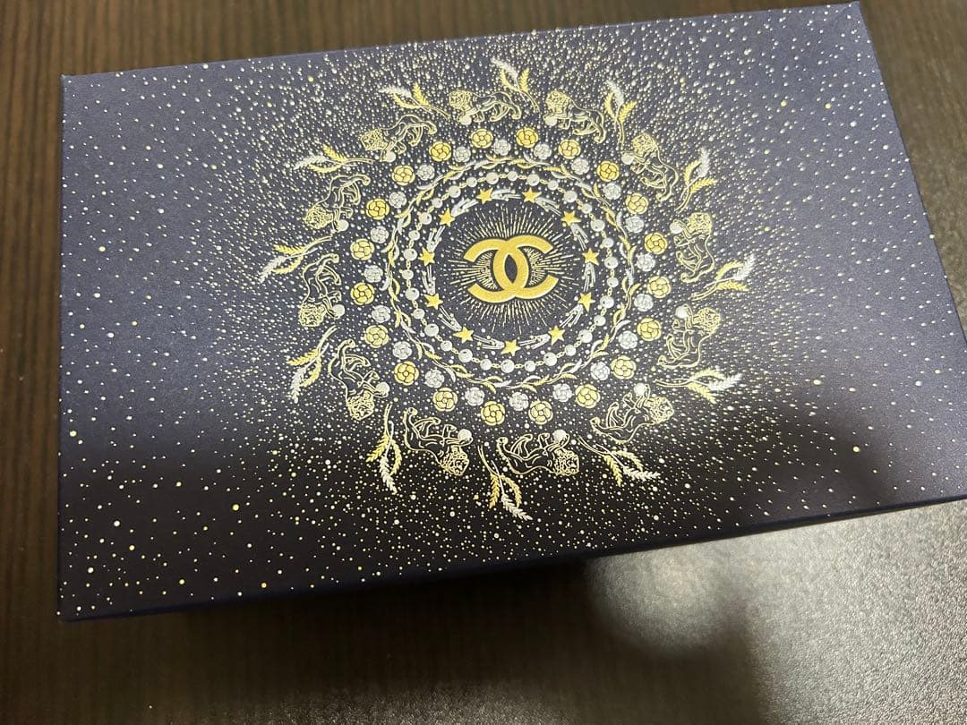 【値下げ】CHANEL 2025コフレ　リップアンドネイルケアセット