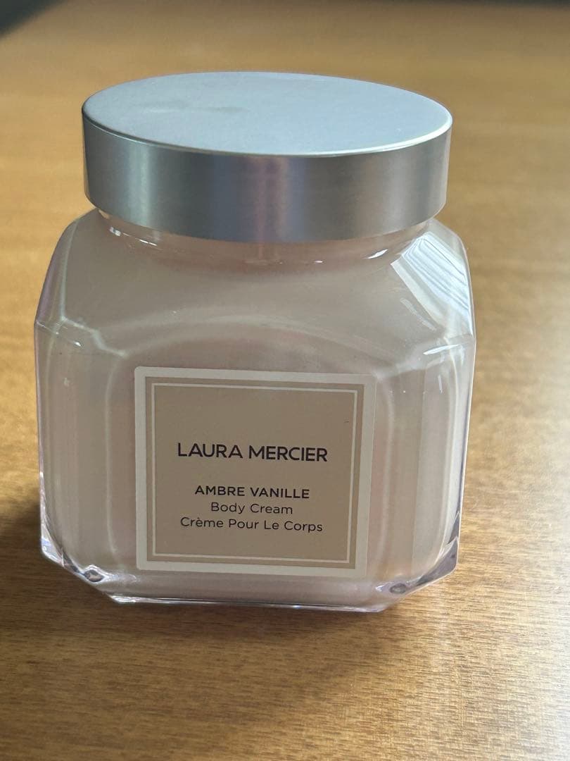 ローラメルシエ ホイップトボディクリーム アンバーバニラ 300g Amazon | ローラ メルシエ ホイップトボディクリーム アンバーバニラ