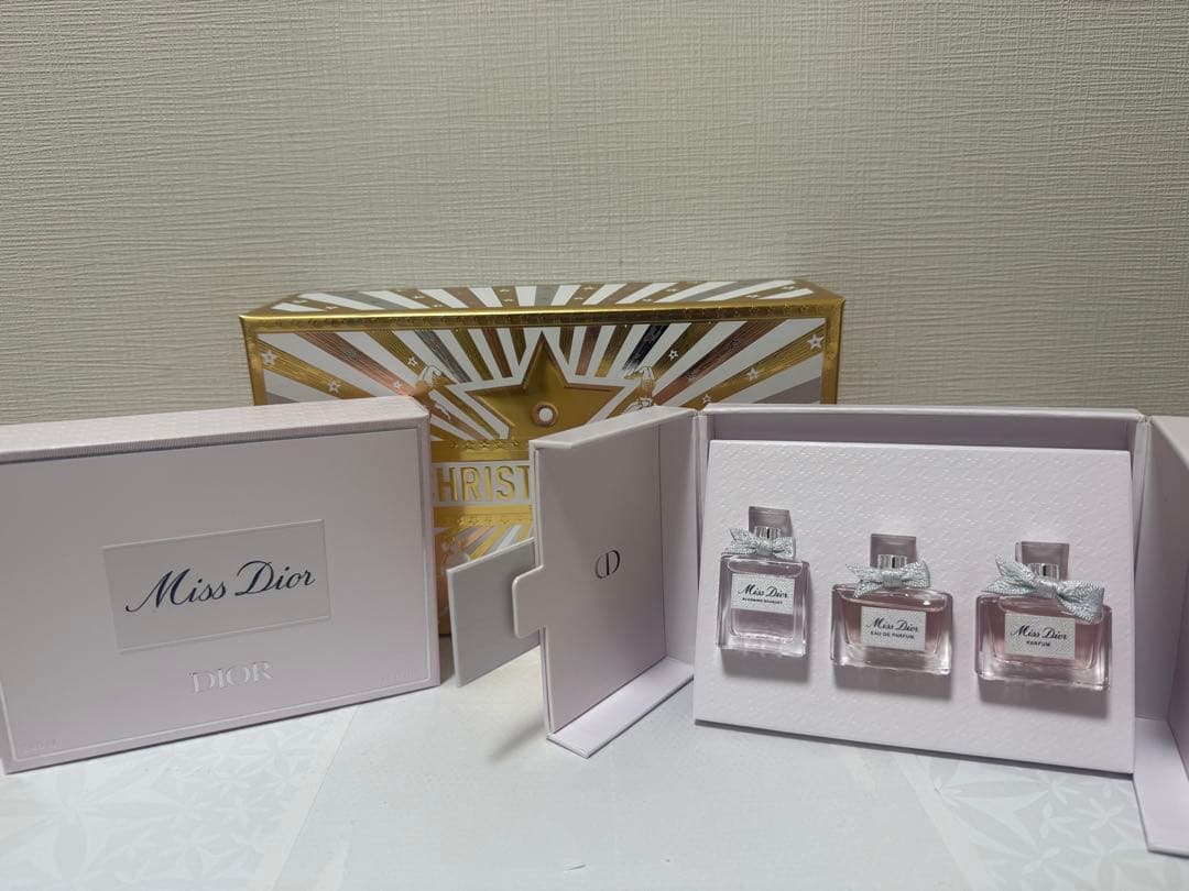 【新品未開封】ミス ディオール ワードローブ セット (オンライン限定)