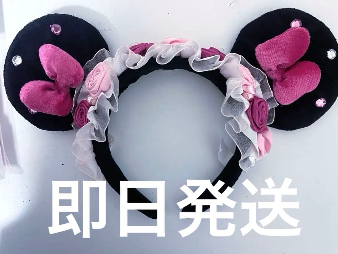 ディズニー ミニーカチューシャ 薔薇ピンク フリル - メルカリ