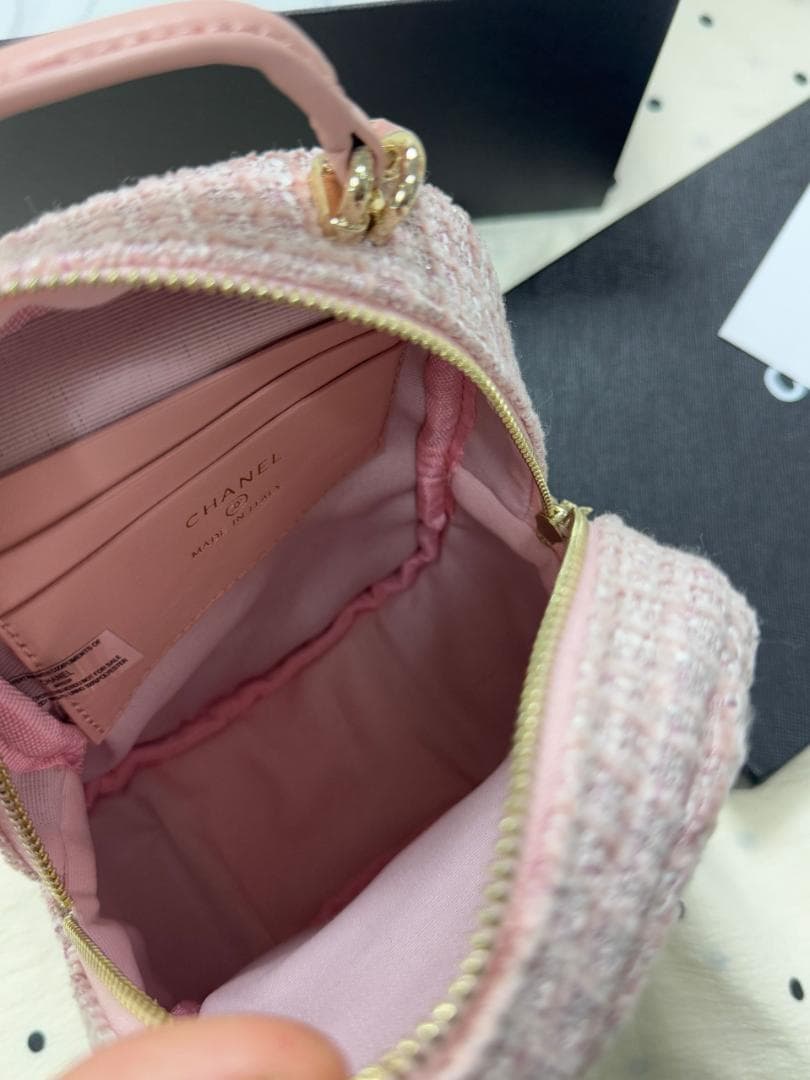 VIP美品 ChANelピンク ツイード リュックgso - メルカリ