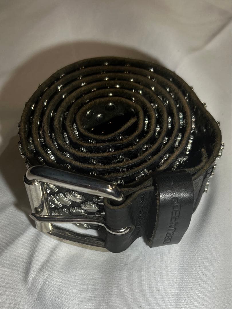 DSQUARED2 レザースタッズベルト