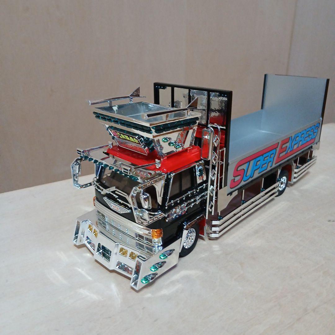 シ*ジ様 デコトラプラモデル